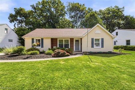 8225 Dartmoor Road Mentor OH 44060