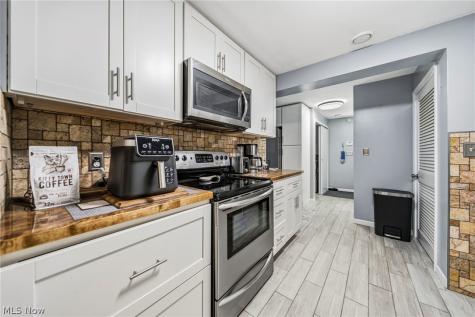 8225 Dartmoor Road Mentor OH 44060