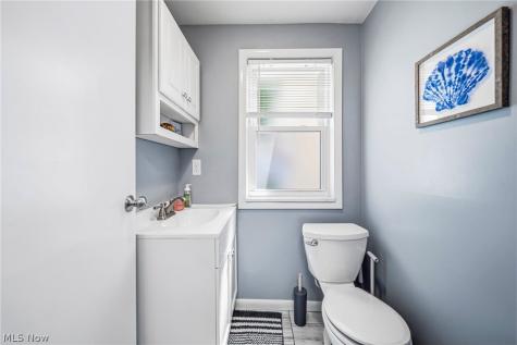 8225 Dartmoor Road Mentor OH 44060