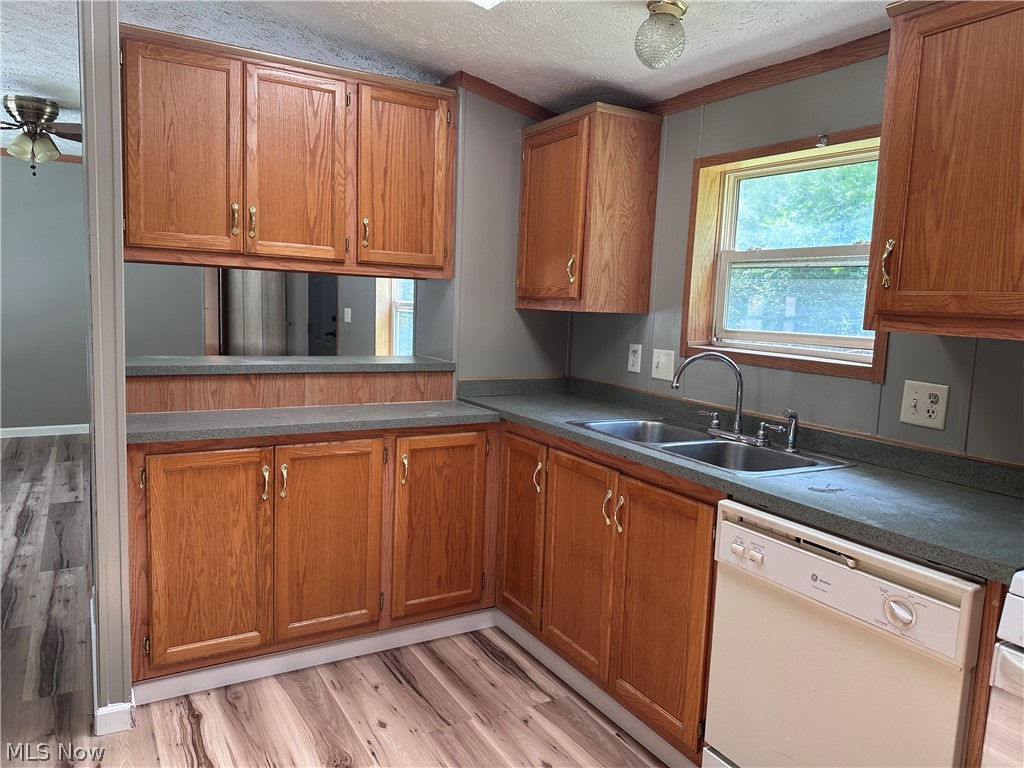 4871 Edwards Drive Geneva OH 44041