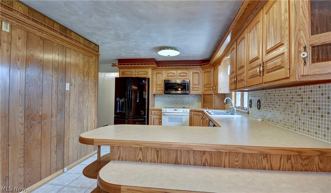 160 Mark Avenue Killbuck OH 44637
