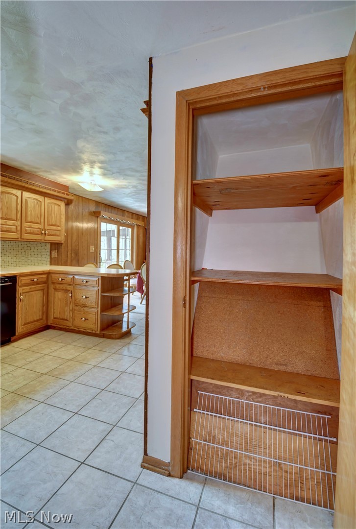 160 Mark Avenue Killbuck OH 44637