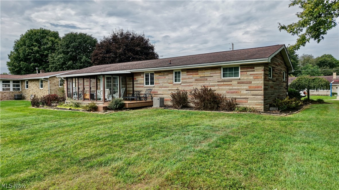 160 Mark Avenue Killbuck OH 44637