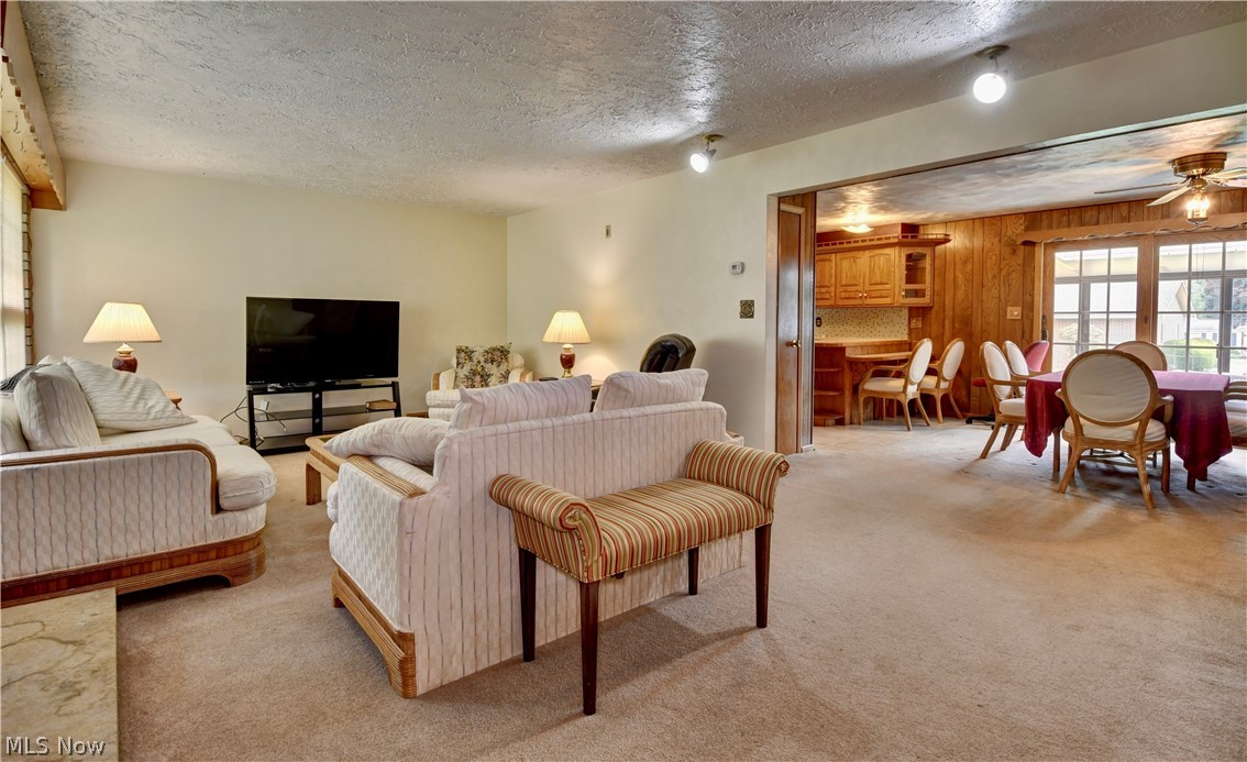 160 Mark Avenue Killbuck OH 44637
