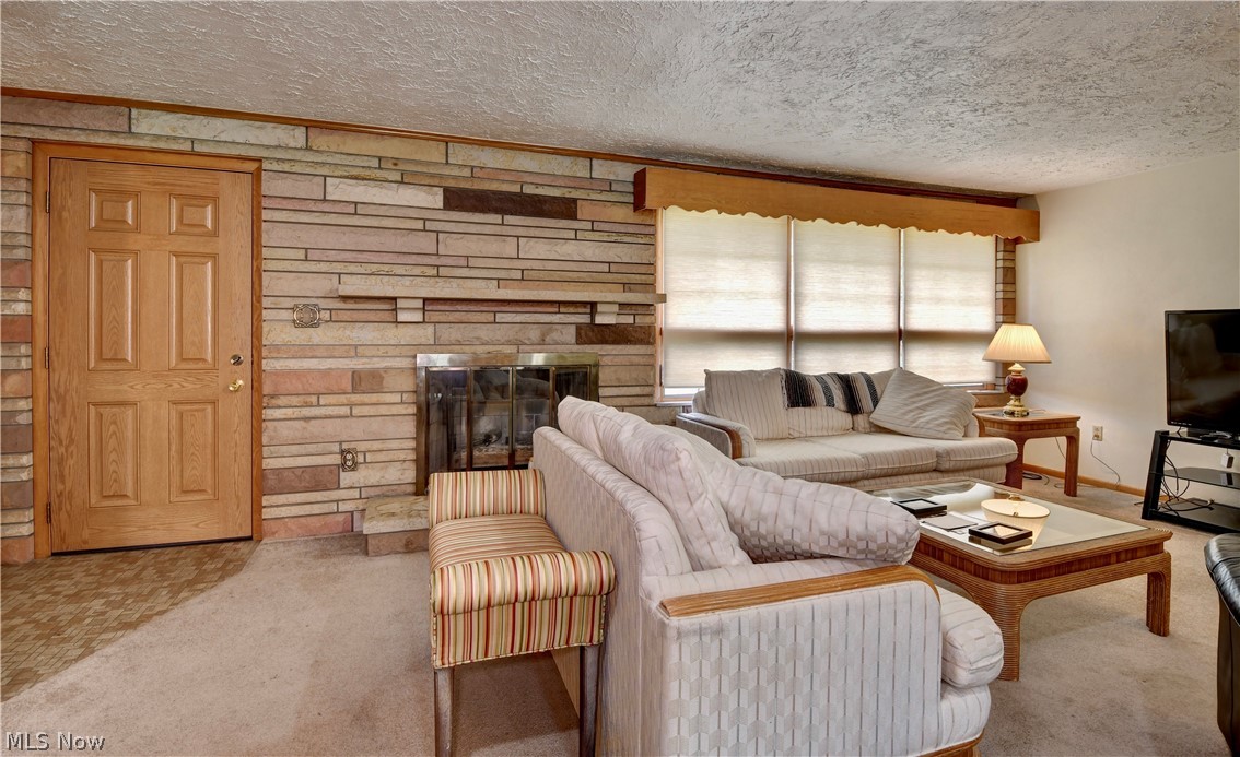 160 Mark Avenue Killbuck OH 44637