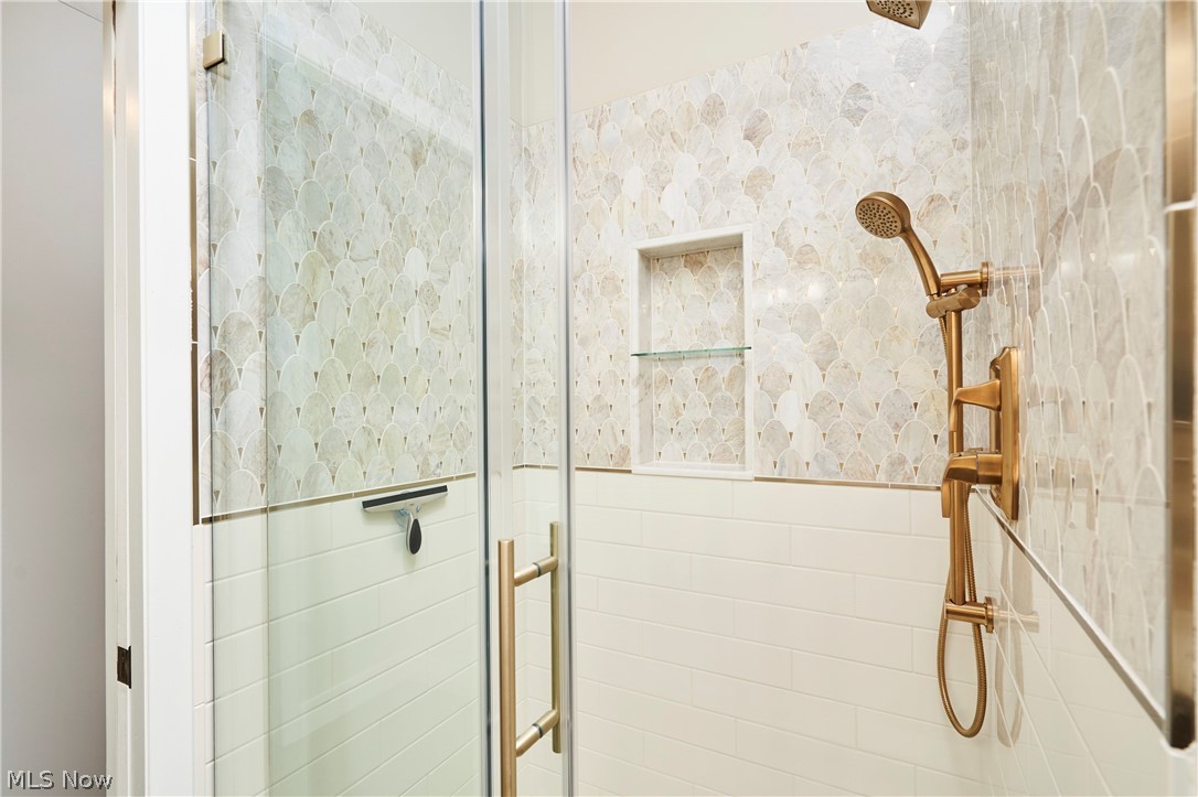 2593 Revere Drive Bath OH 44333