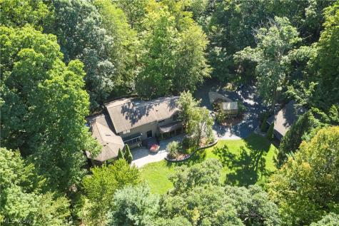 2593 Revere Drive Bath OH 44333