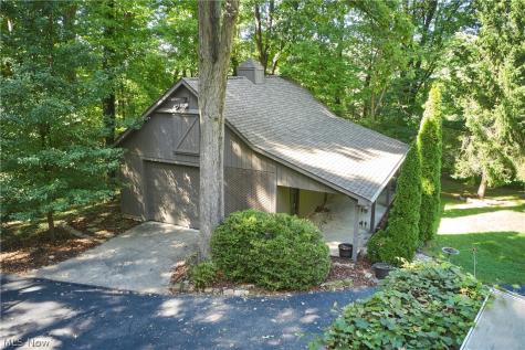 2593 Revere Drive Bath OH 44333