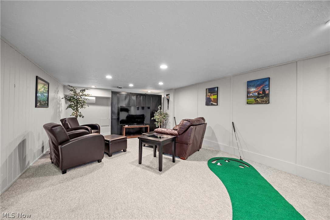 11492 Ridge Road North Royalton OH 44133