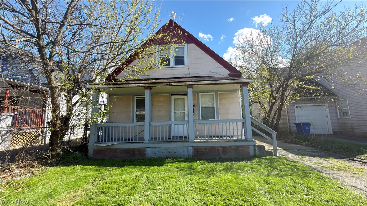 10706 Reno Avenue Cleveland OH 44105