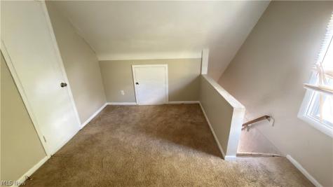 10706 Reno Avenue Cleveland OH 44105
