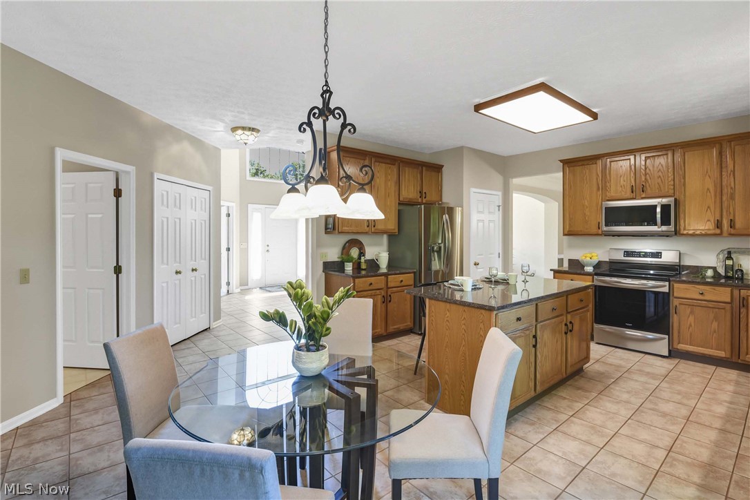 20626 Morar Circle Strongsville OH 44149
