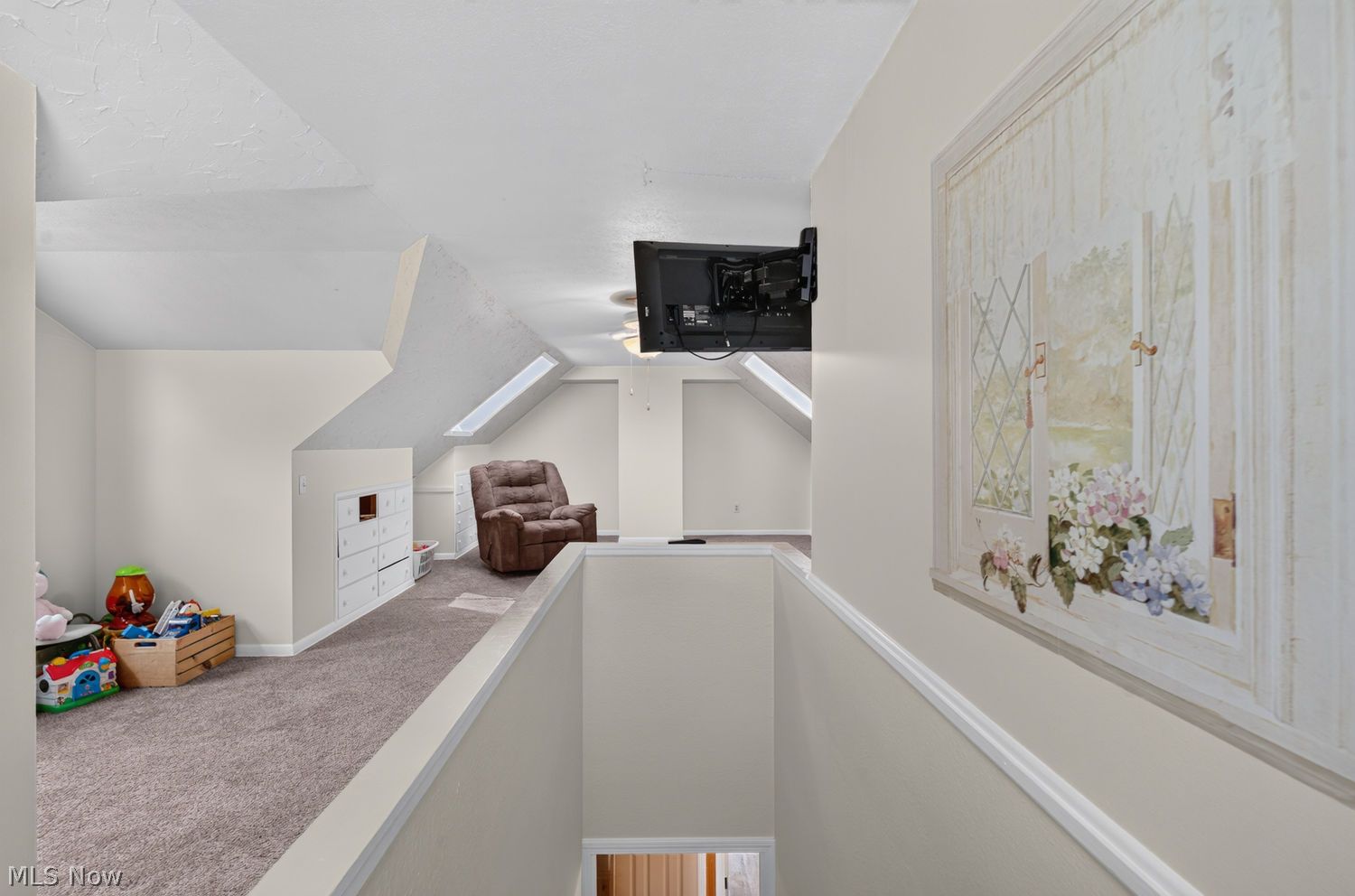 7502 Ira Avenue Cleveland OH 44144