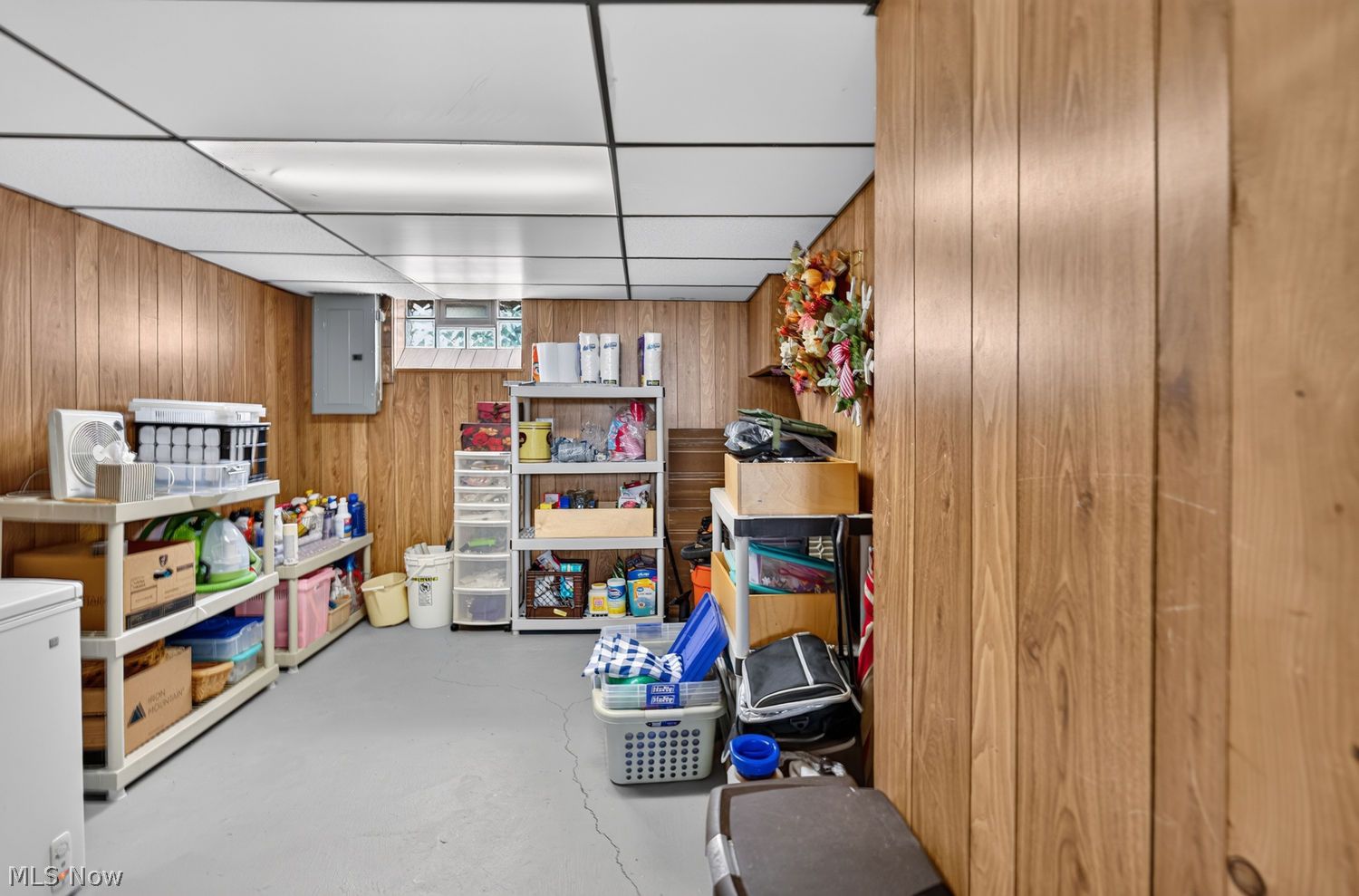 7502 Ira Avenue Cleveland OH 44144