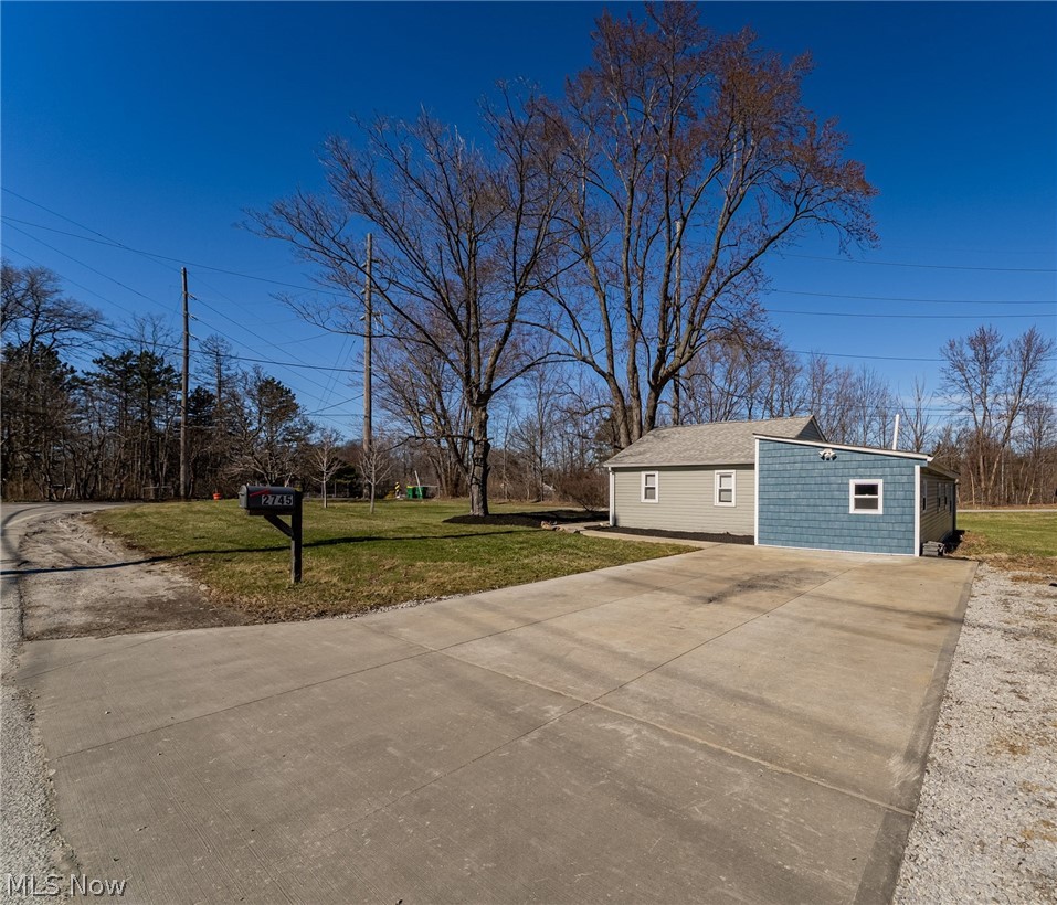 2745 Rockefeller Road Willoughby Hills OH 44092