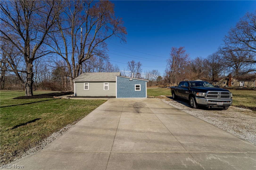 2745 Rockefeller Road Willoughby Hills OH 44092