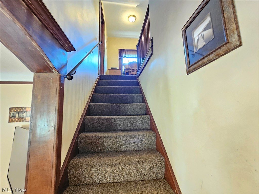 6454 S Canterbury Road Parma OH 44129
