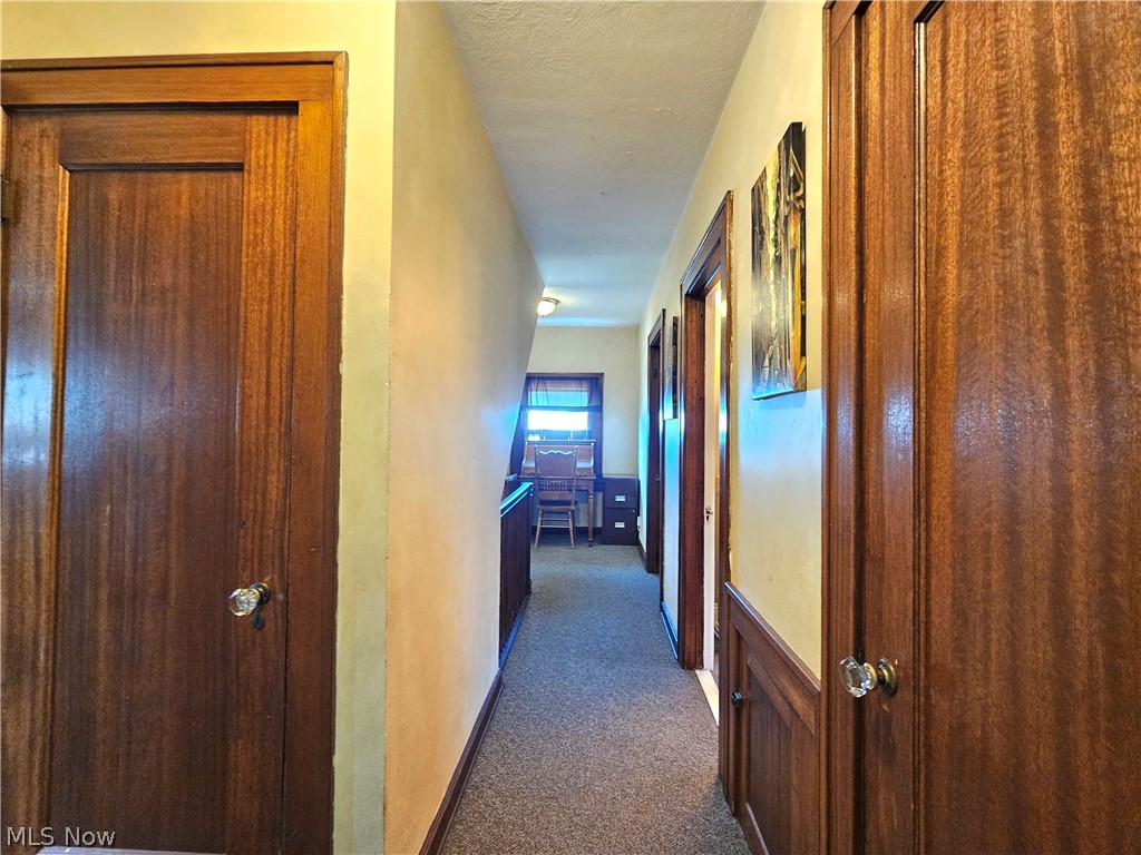 6454 S Canterbury Road Parma OH 44129