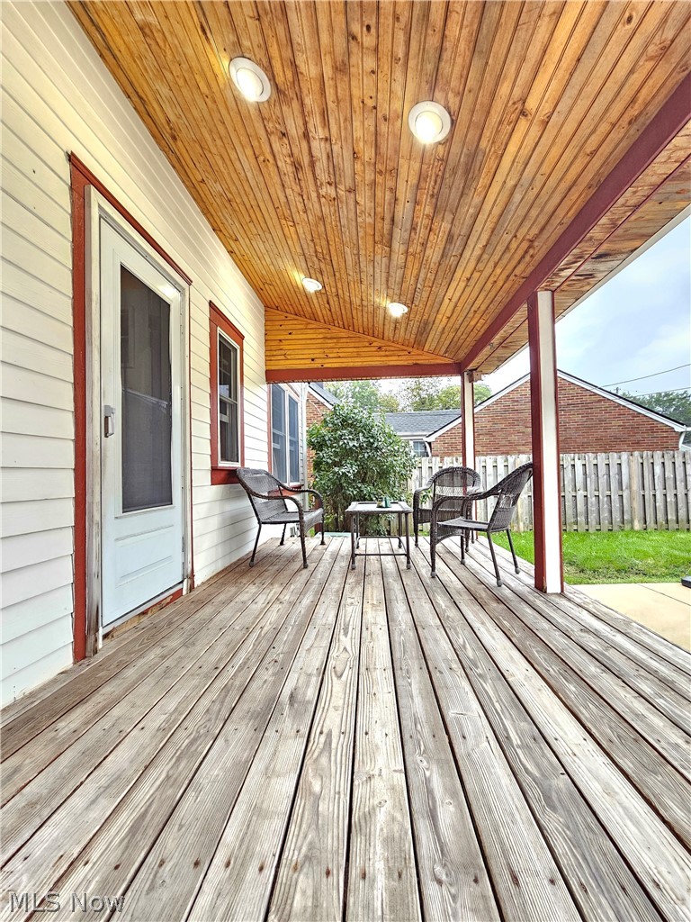 6454 S Canterbury Road Parma OH 44129