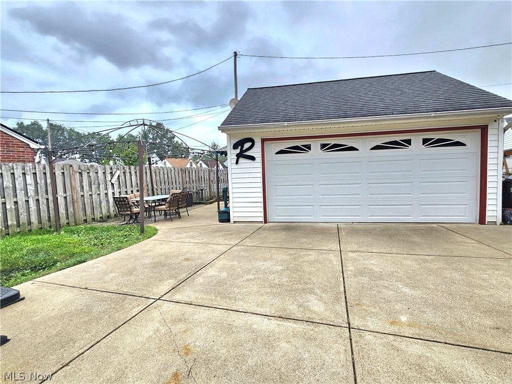 6454 S Canterbury Road Parma OH 44129