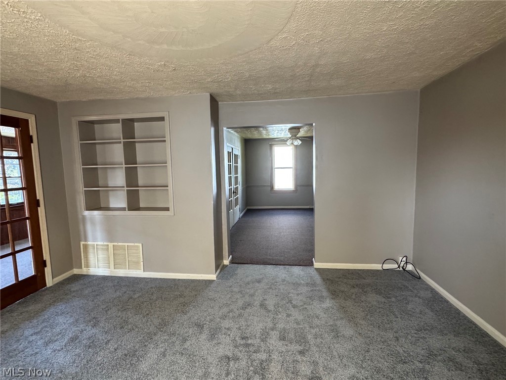 2113 11th Street SW Akron OH 44314