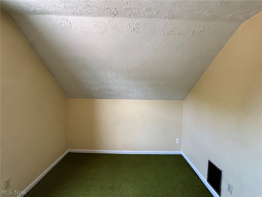 2113 11th Street SW Akron OH 44314