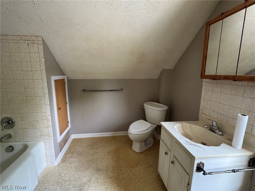 2113 11th Street SW Akron OH 44314