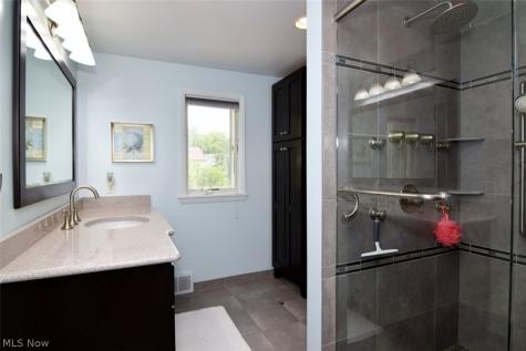 23531 Wendover Drive Beachwood OH 44122