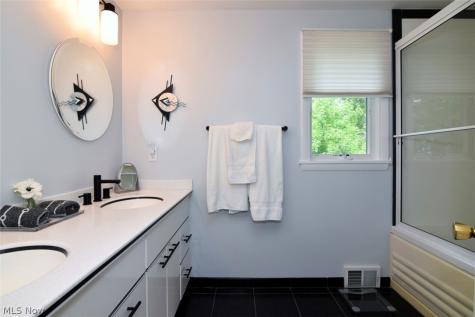 23531 Wendover Drive Beachwood OH 44122
