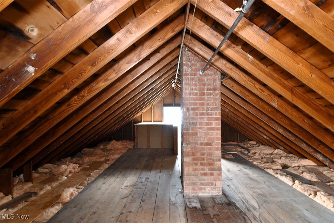 3886 Grosvenor Road South Euclid OH 44118