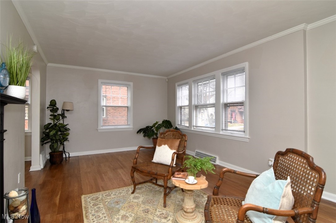 3886 Grosvenor Road South Euclid OH 44118