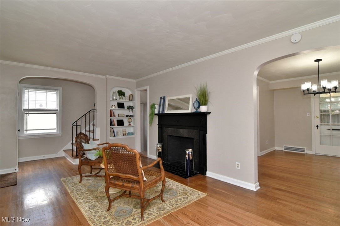 3886 Grosvenor Road South Euclid OH 44118