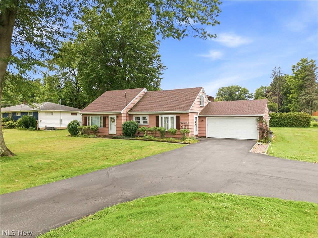 2325 North Road Warren OH 44483