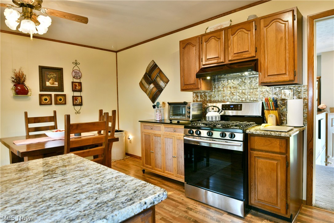 2483 Trentwood Drive SE Warren OH 44484
