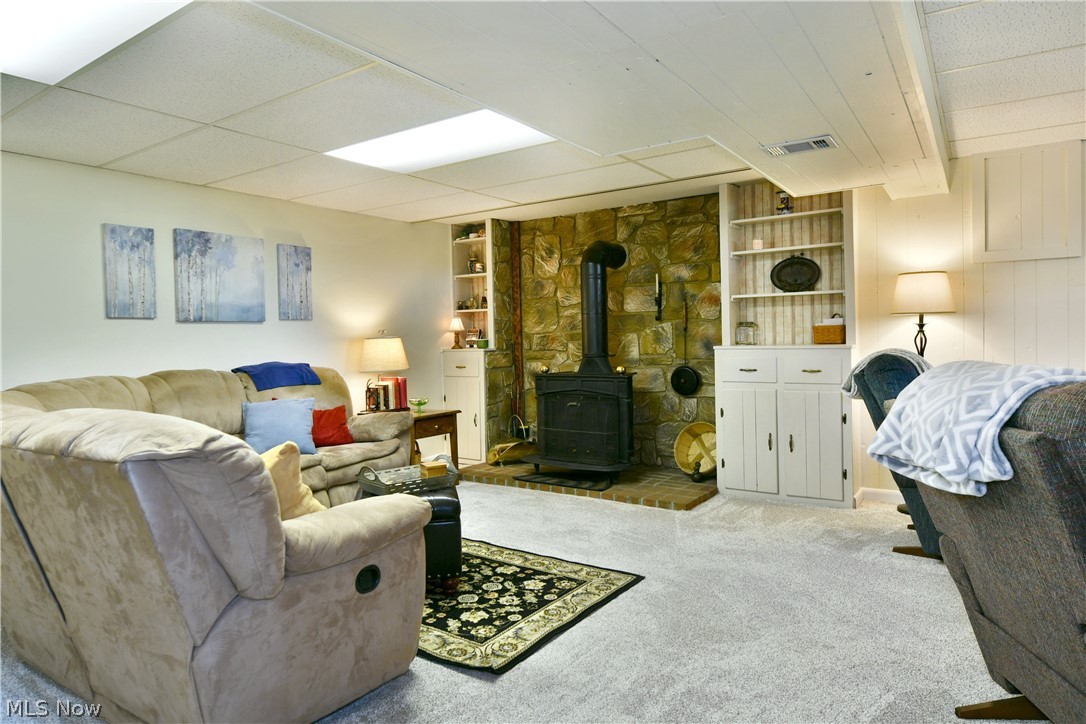 2483 Trentwood Drive SE Warren OH 44484