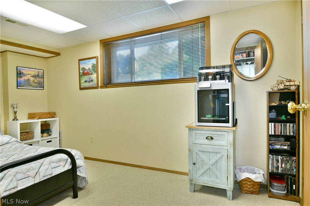 2483 Trentwood Drive SE Warren OH 44484