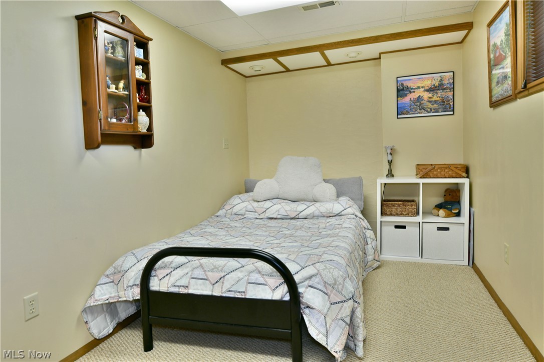 2483 Trentwood Drive SE Warren OH 44484