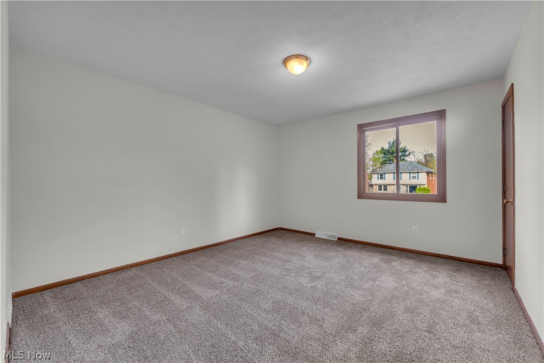 2540 Charney Road University Heights OH 44118