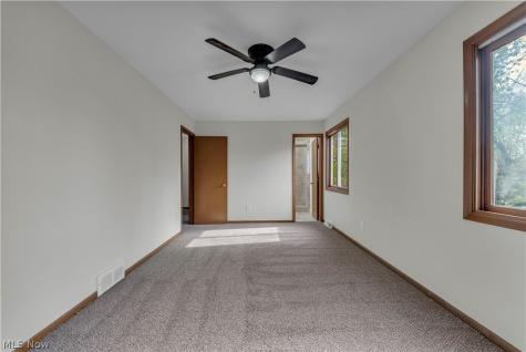 2540 Charney Road University Heights OH 44118
