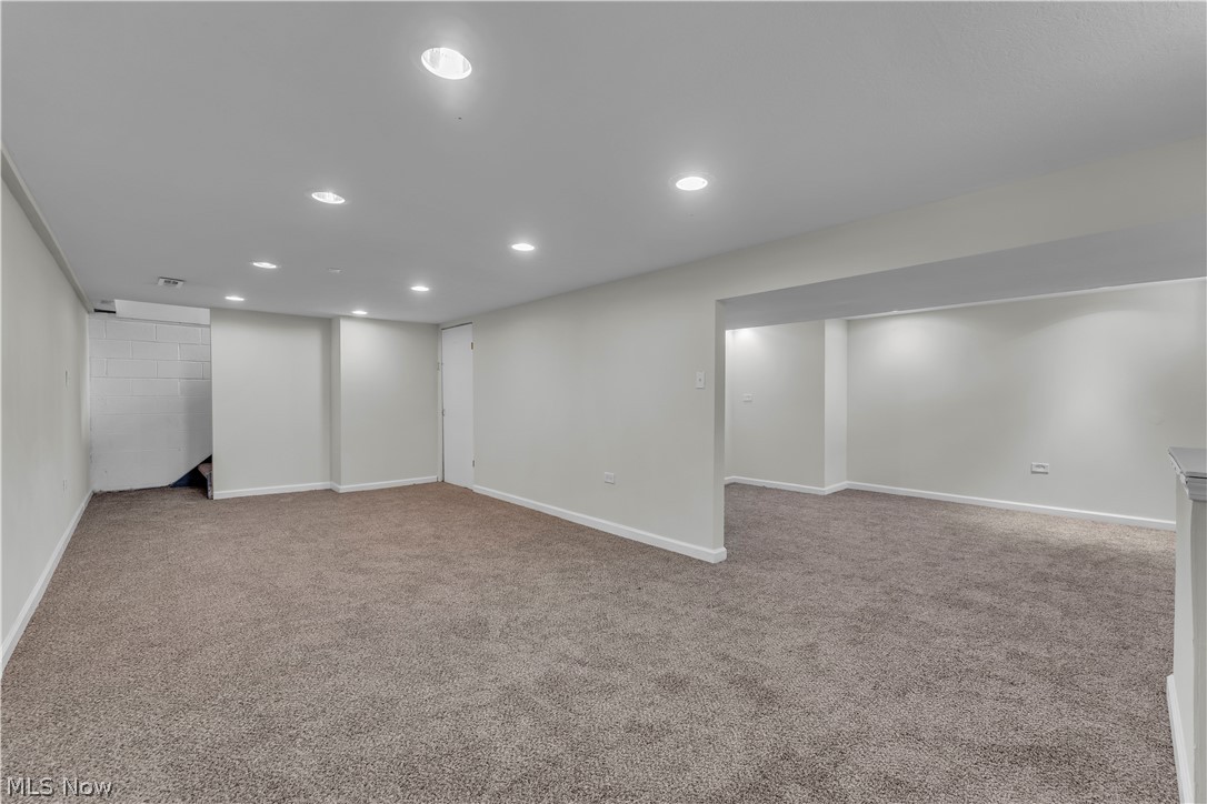 2540 Charney Road University Heights OH 44118
