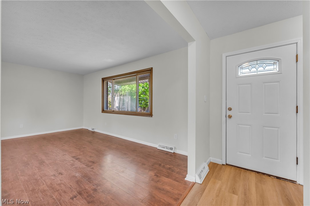 2540 Charney Road University Heights OH 44118