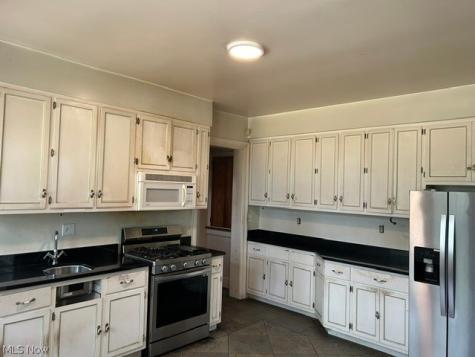 1229 East Boulevard Cleveland Heights OH 44108