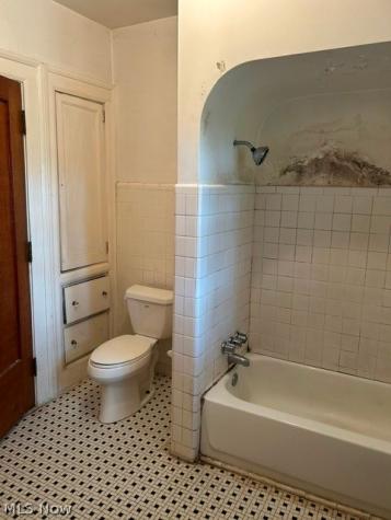 1229 East Boulevard Cleveland Heights OH 44108