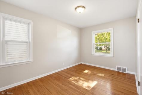 29025 Barjode Road Willowick OH 44095