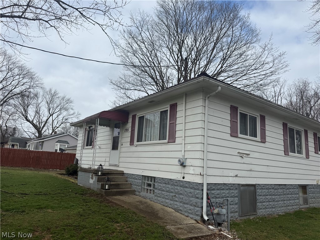 1785 Mohawk Drive Akron OH 44306
