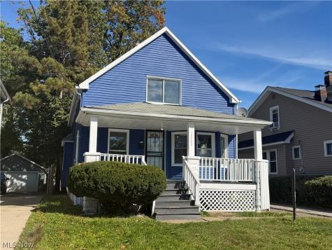 12203 Farringdon Avenue Cleveland OH 44105