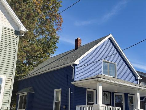 12203 Farringdon Avenue Cleveland OH 44105