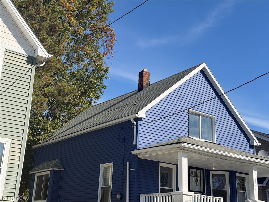 12203 Farringdon Avenue Cleveland OH 44105