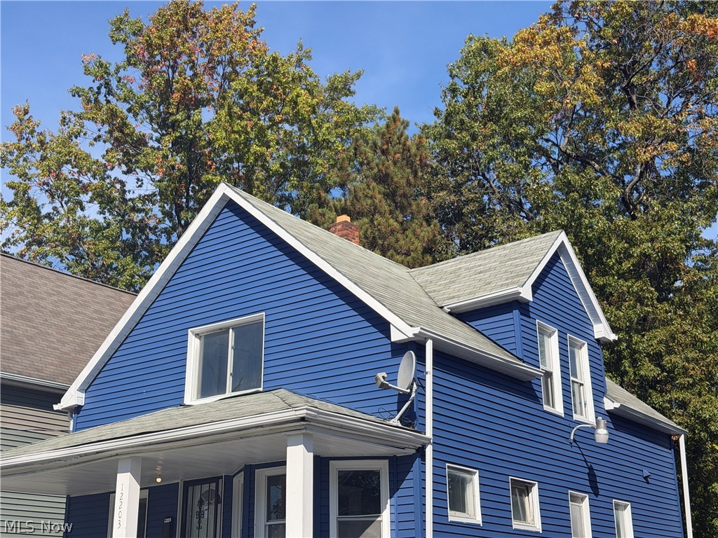 12203 Farringdon Avenue Cleveland OH 44105