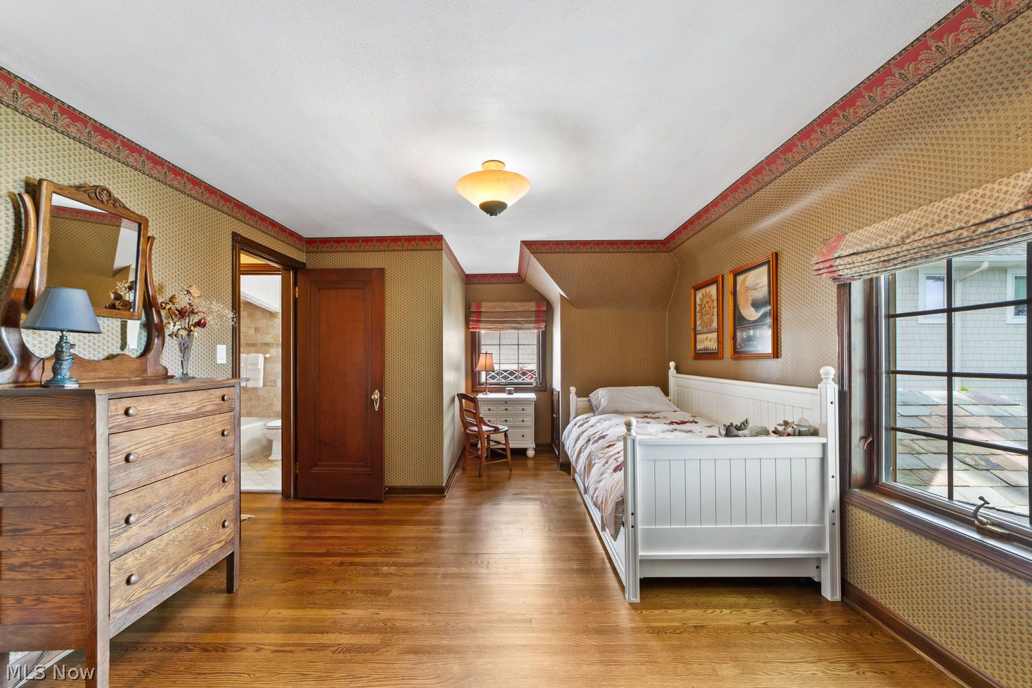 23718 Cliff Drive Bay Village OH 44140